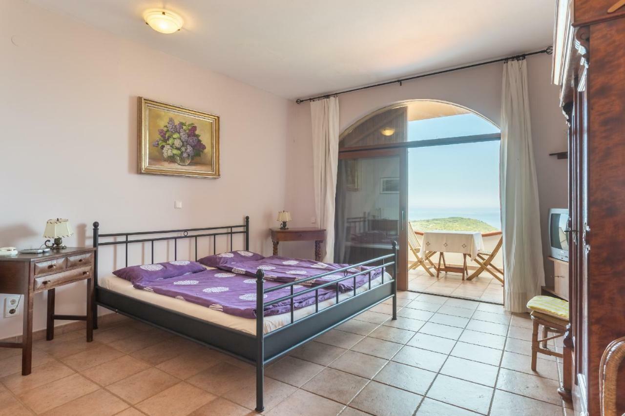 Casa Vista Mare Bosa/Magomadas ภายนอก รูปภาพ
