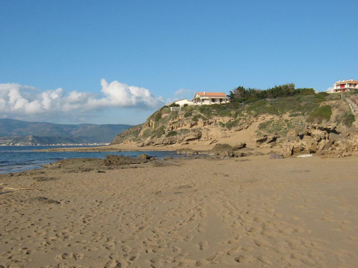 Casa Vista Mare Bosa/Magomadas ภายนอก รูปภาพ